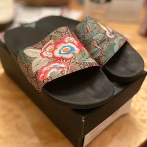 Gucci Slides